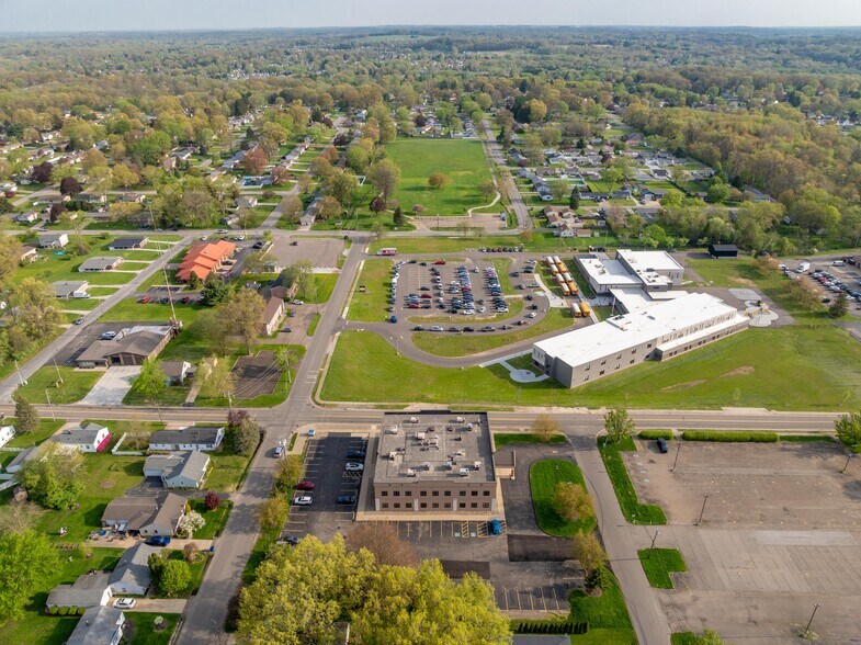 More Photos Of 323 Marion Ave, Massillon Medical For Sale