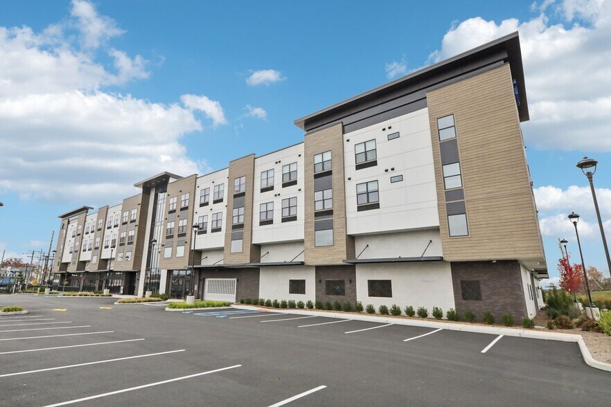 More Photos Of 110 Bergen Tpke, Little Ferry Apartments For Lease