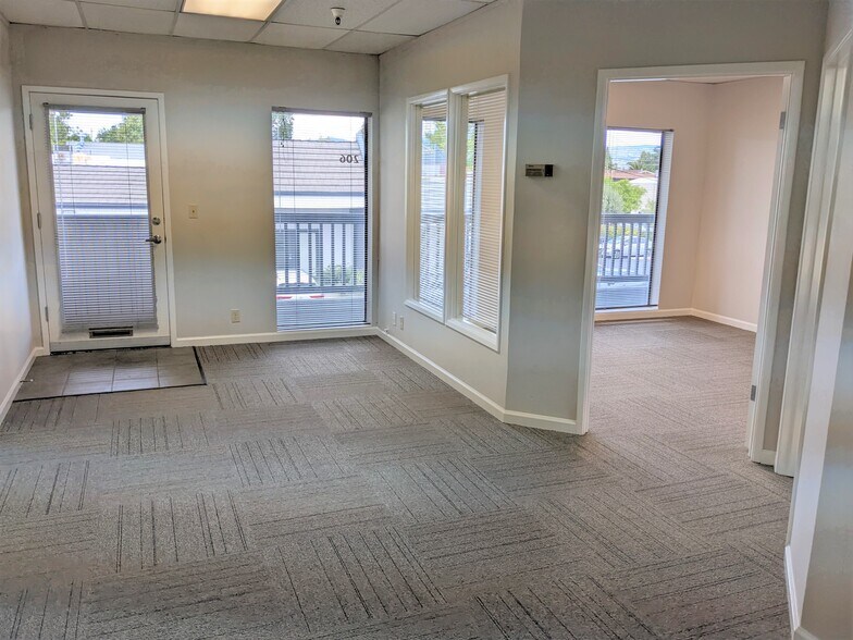 More Photos Of 1100 Lincoln Ave, Napa Medical For Lease