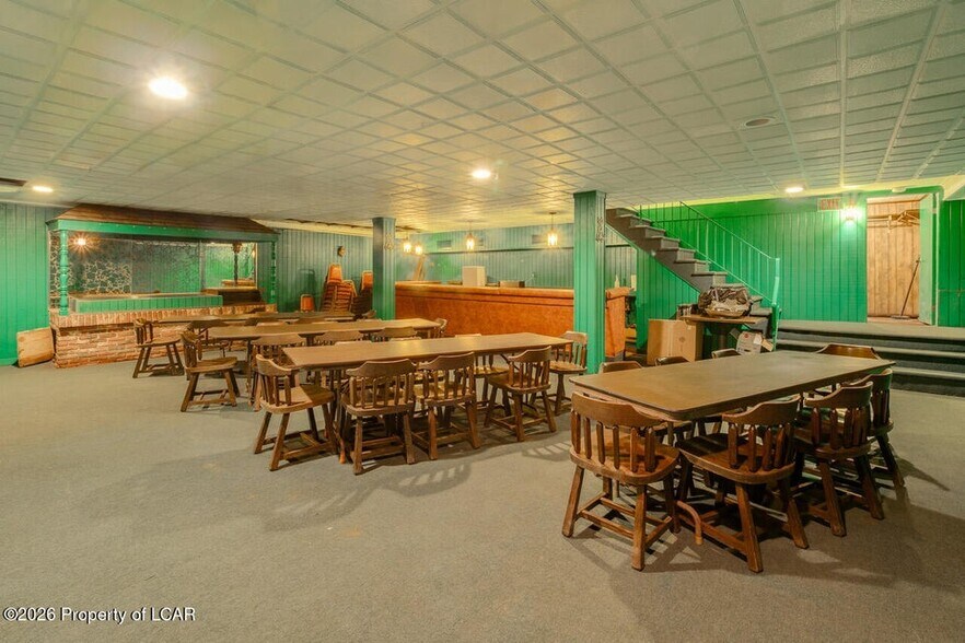 More Photos Of 5501 Bear Creek Blvd, Bear Creek General Retail For Sale