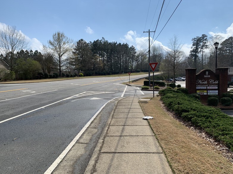 More Photos Of 5655 Lake Acworth Dr NW, Acworth Loft Creative Space For Lease