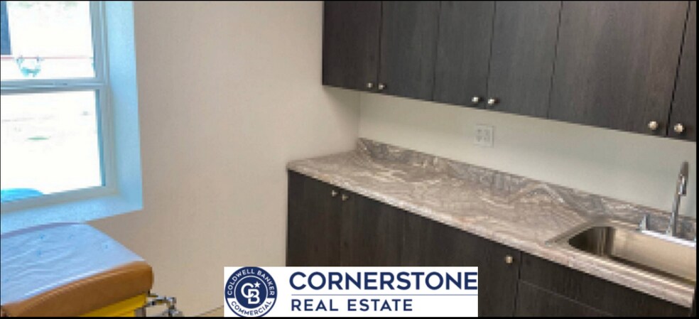 More Photos Of 1748 S Poplar St, Casper Office For Lease