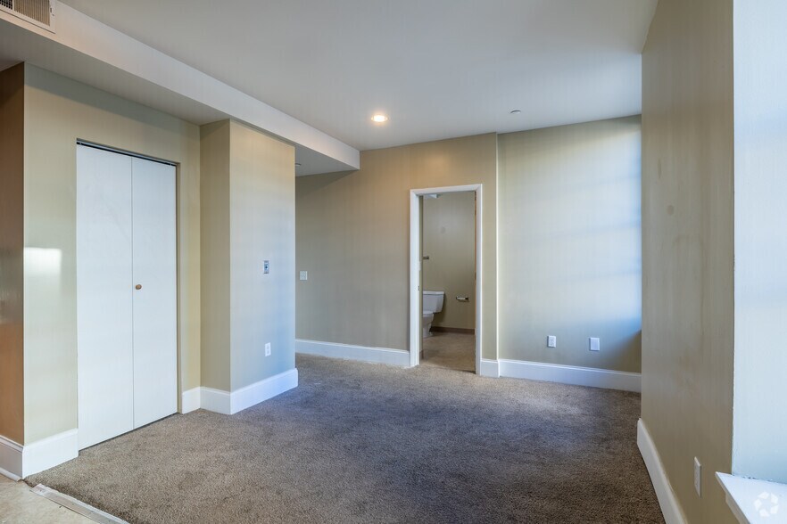 More Photos Of 301 Market St, Harrisburg Apartments For Sale