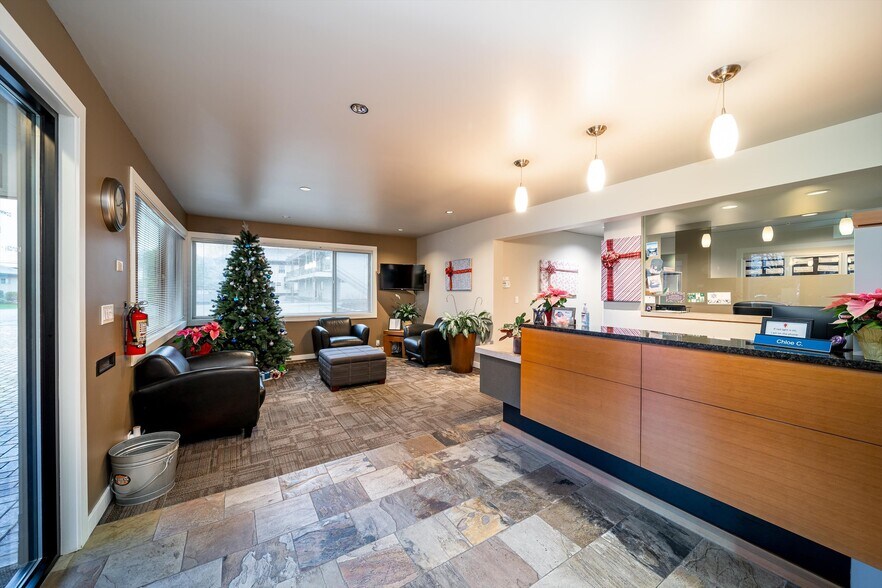 More Photos Of 1400 Broadway, Bellingham Office For Lease