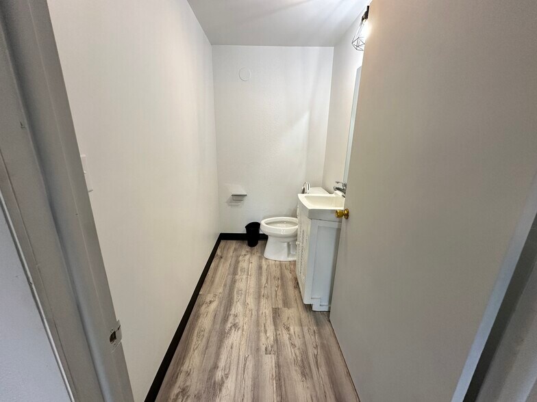 More Photos Of 7105 W 119th Pl, Broomfield Loft Creative Space For Sale