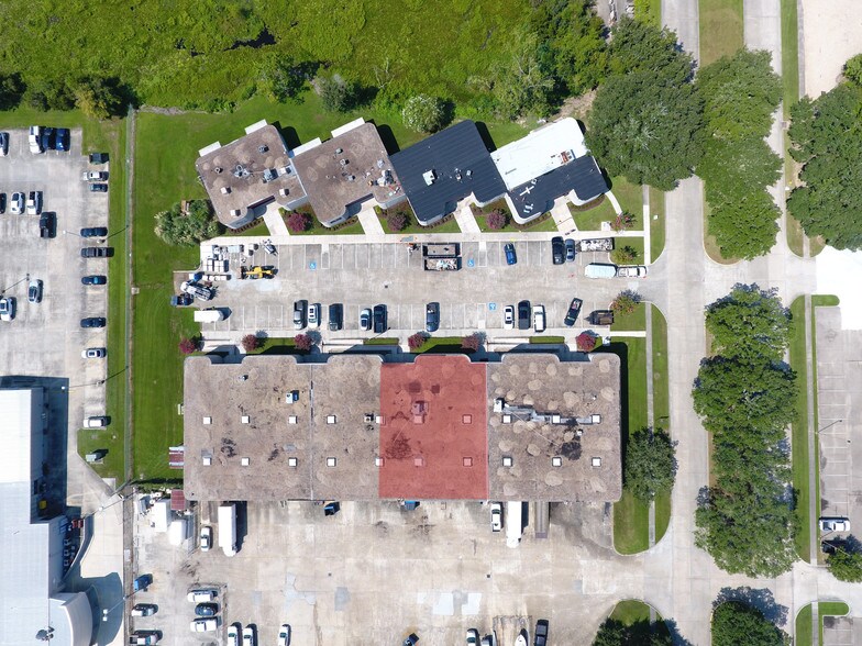 More Photos Of 12020 Lakeland Park Blvd, Baton Rouge Distribution For Lease