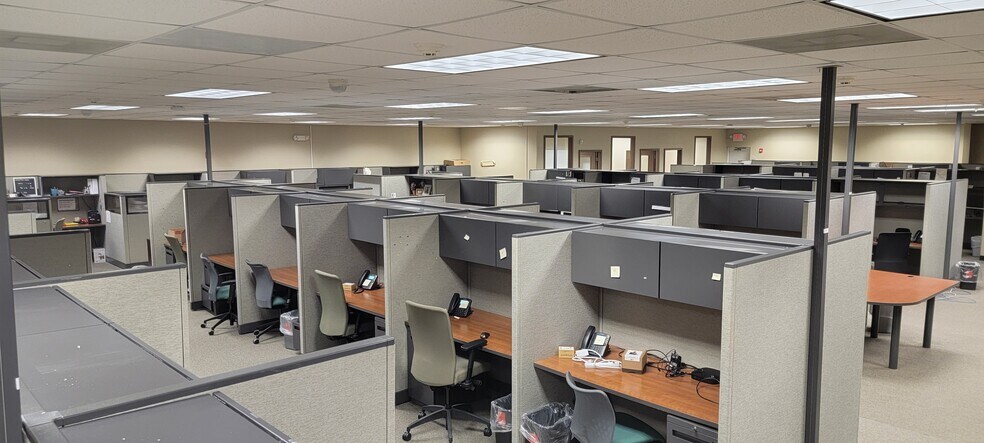 More Photos Of 282-292 Tower Rd, Ponchatoula Light Manufacturing For Sale