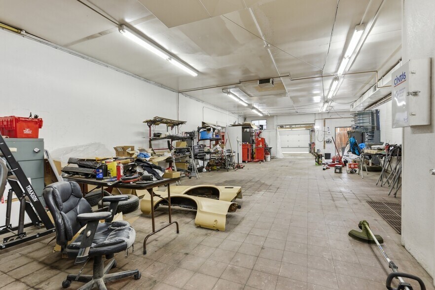 More Photos Of 1210-1214 Santa Fe Dr, Denver Office For Sale