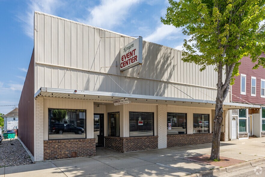 More Photos Of 620 2nd St, Kenyon Storefront For Sale