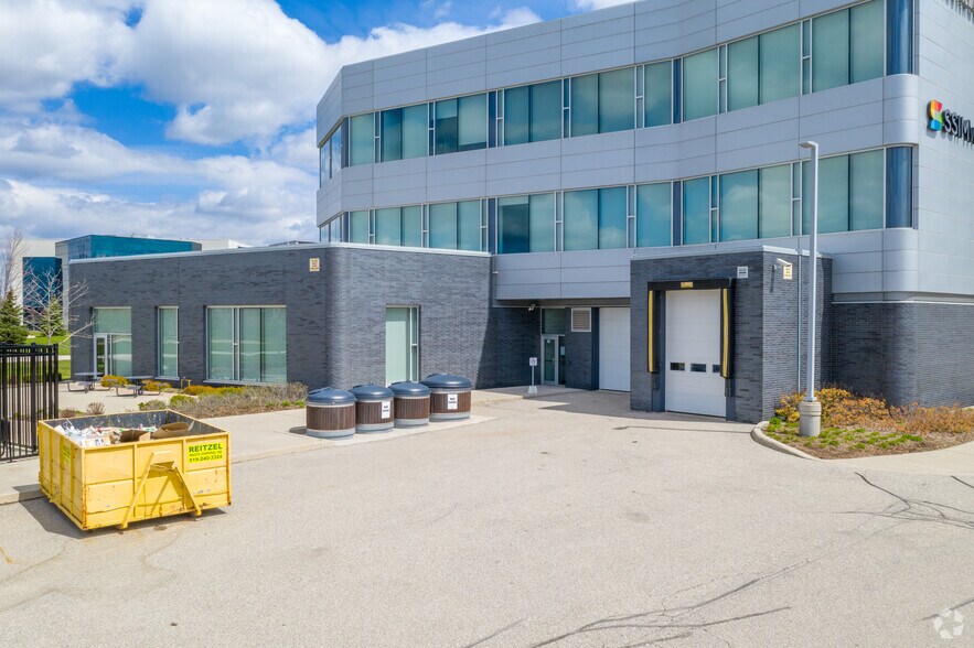 More Photos Of 375 Hagey Blvd, Waterloo Office For Lease