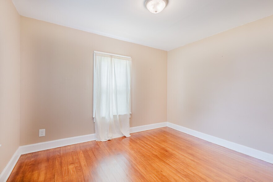 More Photos Of 7438 Bagdad Rd, Bagdad Land For Sale