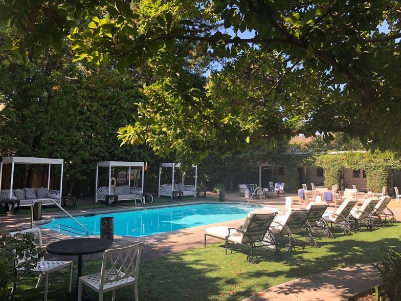 More Photos Of 443 Brown St, Napa Hotel For Sale