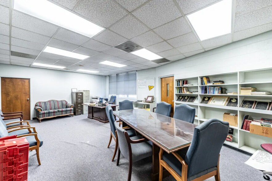 More Photos Of 62 Krannert Dr NW, Rome Schools For Sale
