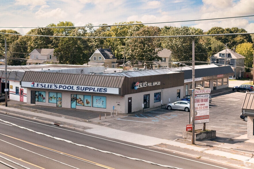 Primary Photo Of , Patchogue General Retail For Sale