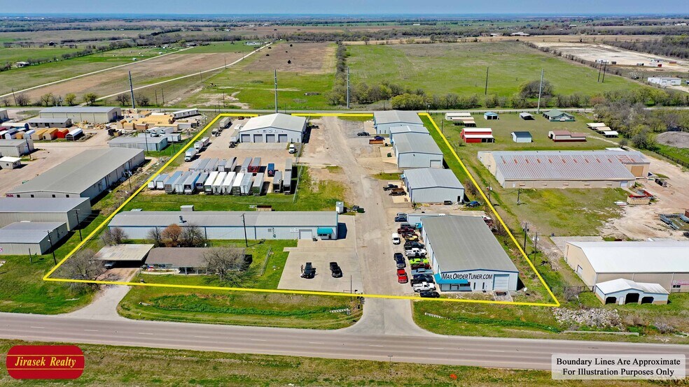 More Photos Of 7766 N Interstate Hwy 35, Temple Warehouse For Lease