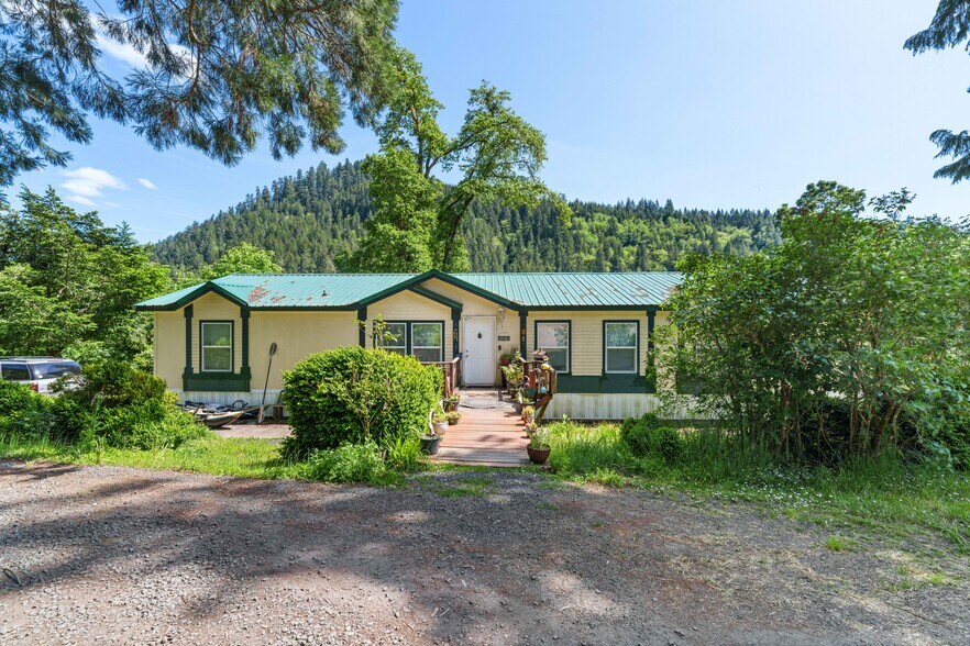 More Photos Of 24828 Highway 38, Elkton Land For Sale