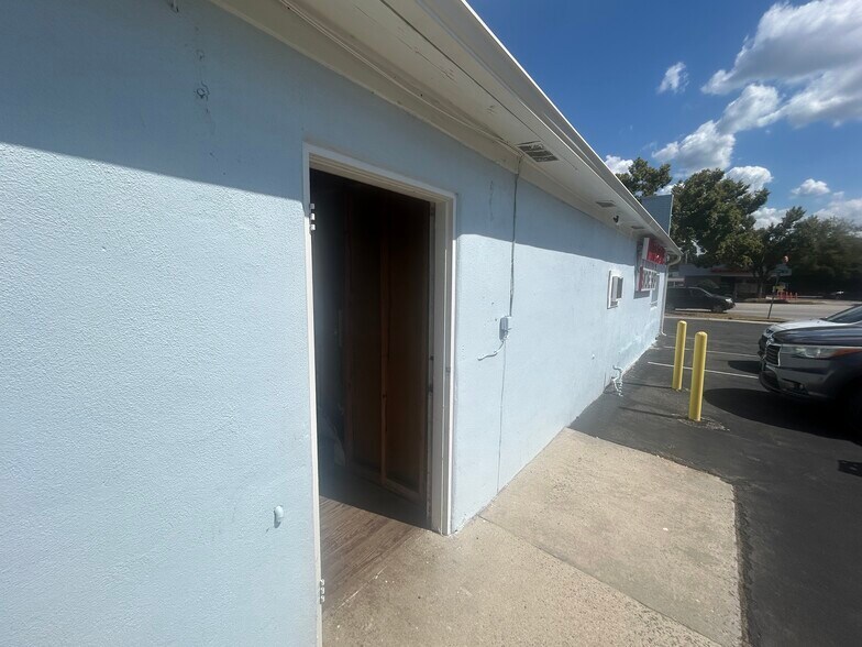 More Photos Of 2003 Cherry Rd, Rock Hill General Retail For Sale