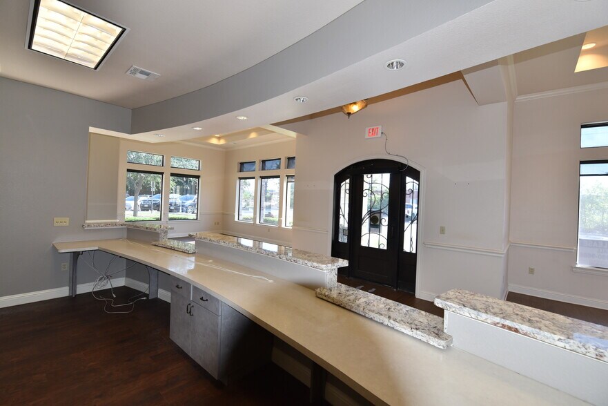 More Photos Of 3315 Unicorn Lake Blvd, Denton Medical For Lease