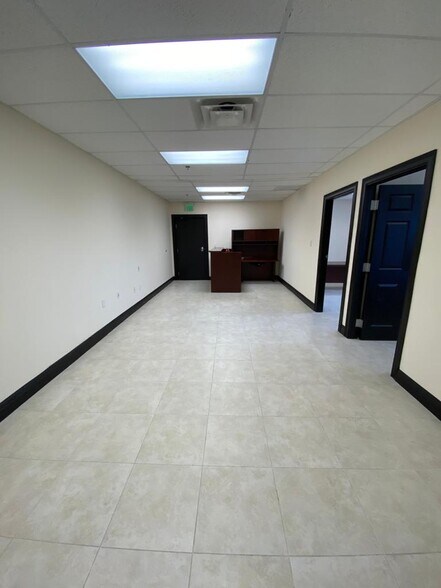 Primary Photo Of 1490 Sunshadow Dr, Casselberry Loft Creative Space For Lease