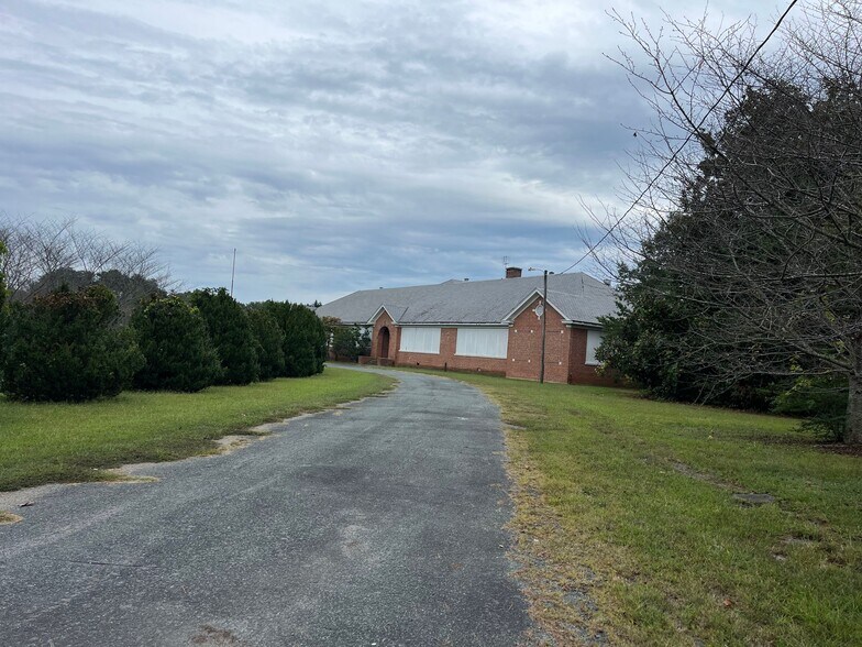 More Photos Of 29406 James Madison Hwy, Arvonia Schools For Sale