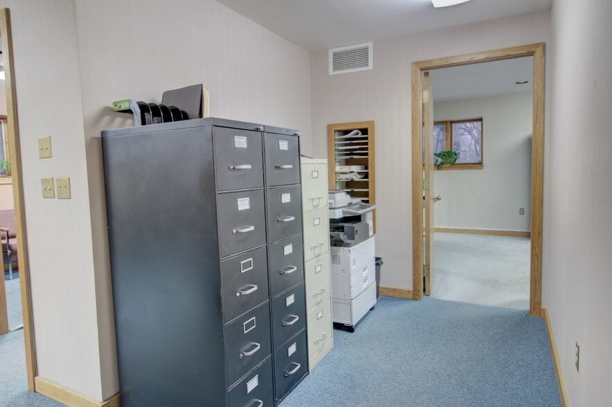 More Photos Of 33 Electric Ave, Fitchburg Medical For Lease