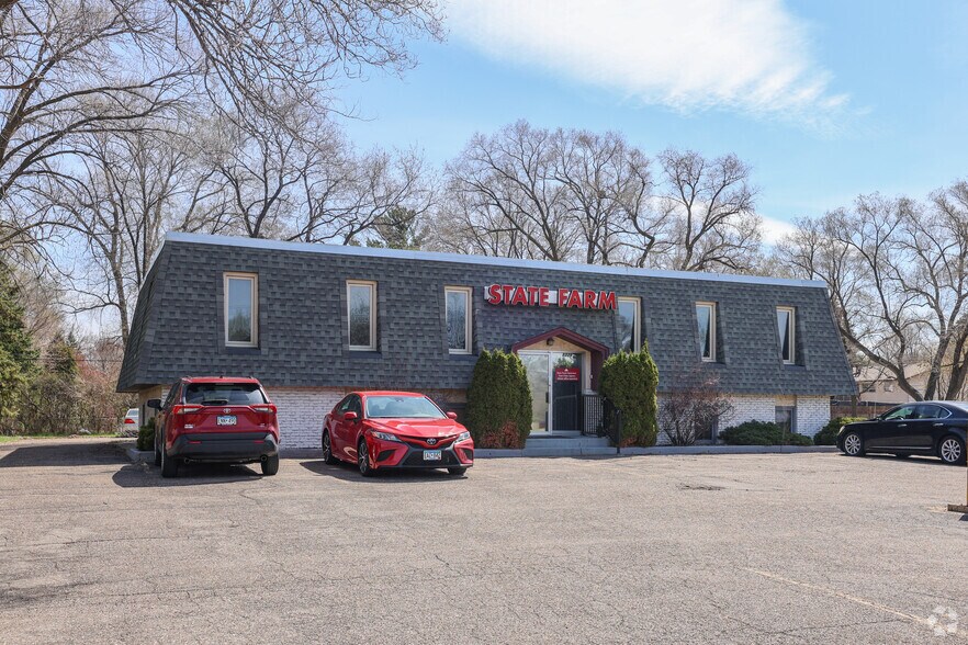 More Photos Of 8729 NE Central Ave, Blaine Office For Sale