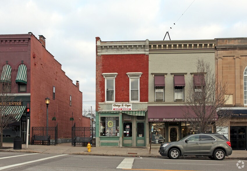 More Photos Of 36 Main St, Le Roy Storefront Retail Residential For Sale