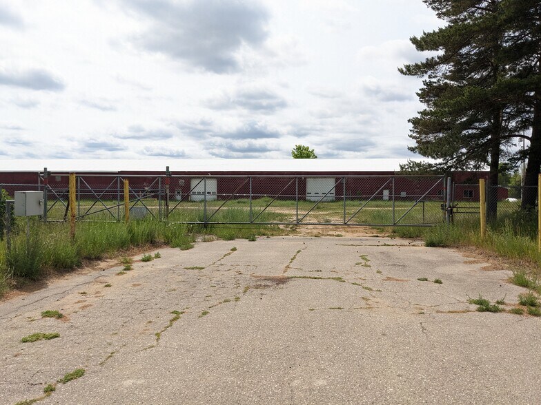 More Photos Of 5876 Puffer Rd SW, South Boardman Industrial For Sale