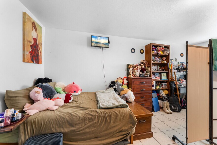 More Photos Of 441 Tremont St, Chula Vista Apartments For Sale