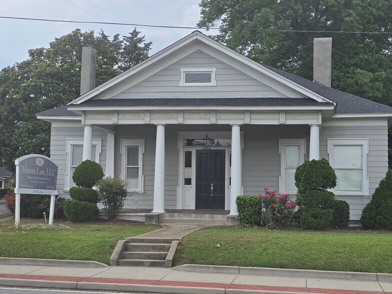 More Photos Of 3285 Main St, College Park Office Residential For Sale