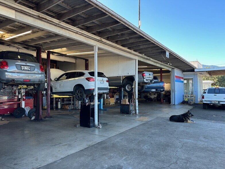 More Photos Of 3135 Lower Kula Rd, Kula Storefront Retail Office For Sale