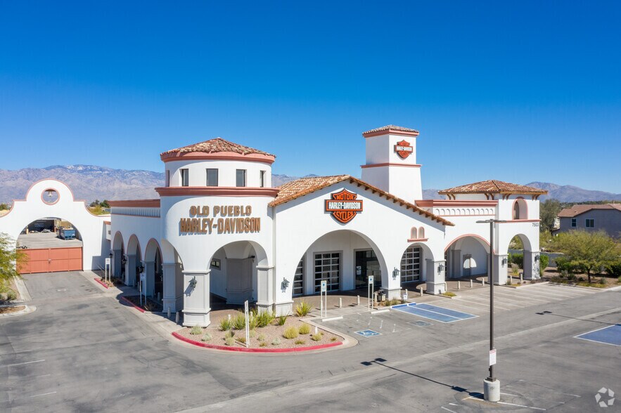 Primary Photo Of 7503 E 22nd St, Tucson Auto Dealership For Lease