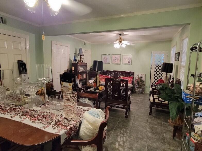 More Photos Of 2011 Binz St, Houston Apartments For Sale