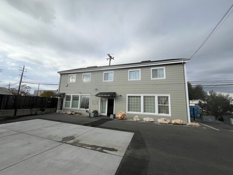 More Photos Of 700-706 Gilman St, Berkeley Storefront Retail Office For Sale