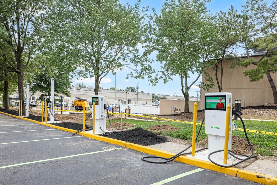 More Photos Of 110 Fieldcrest Ave, Edison Office For Lease