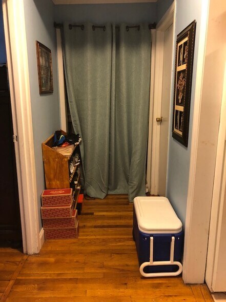 More Photos Of 376-380 McLean Ave, Yonkers Apartments For Sale