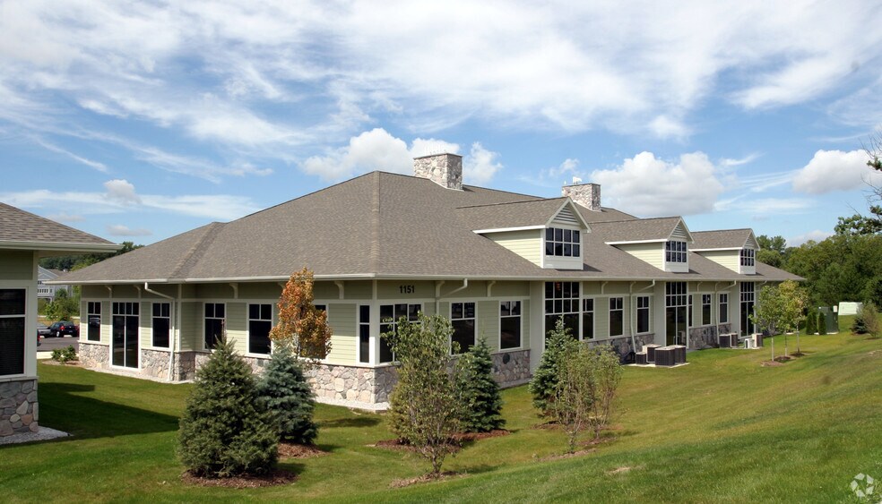 More Photos Of 1151 E Paris Ave SE, Grand Rapids Medical For Sale