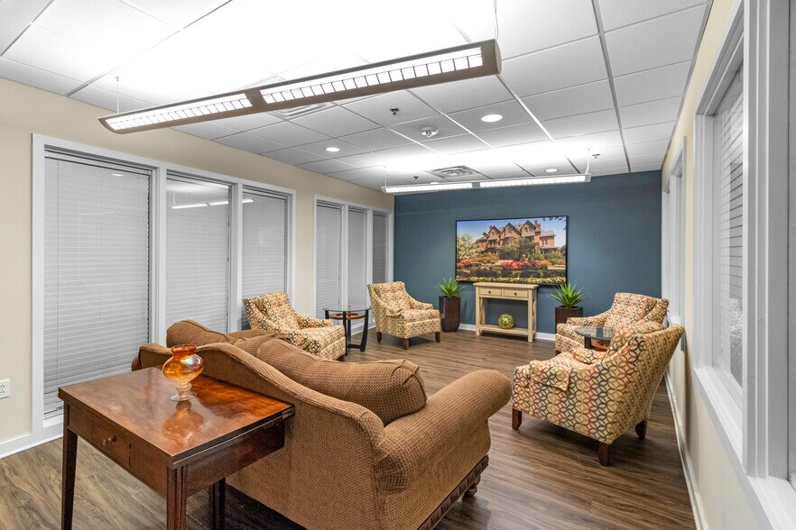 More Photos Of 209 Fayetteville St, Raleigh Loft Creative Space For Sale