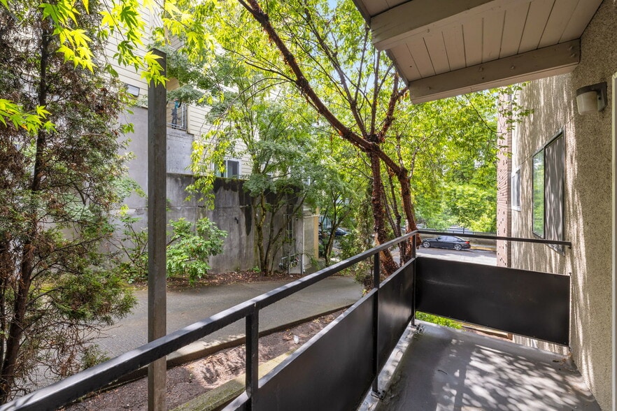 More Photos Of 2201 S Main St, Seattle Apartments For Sale