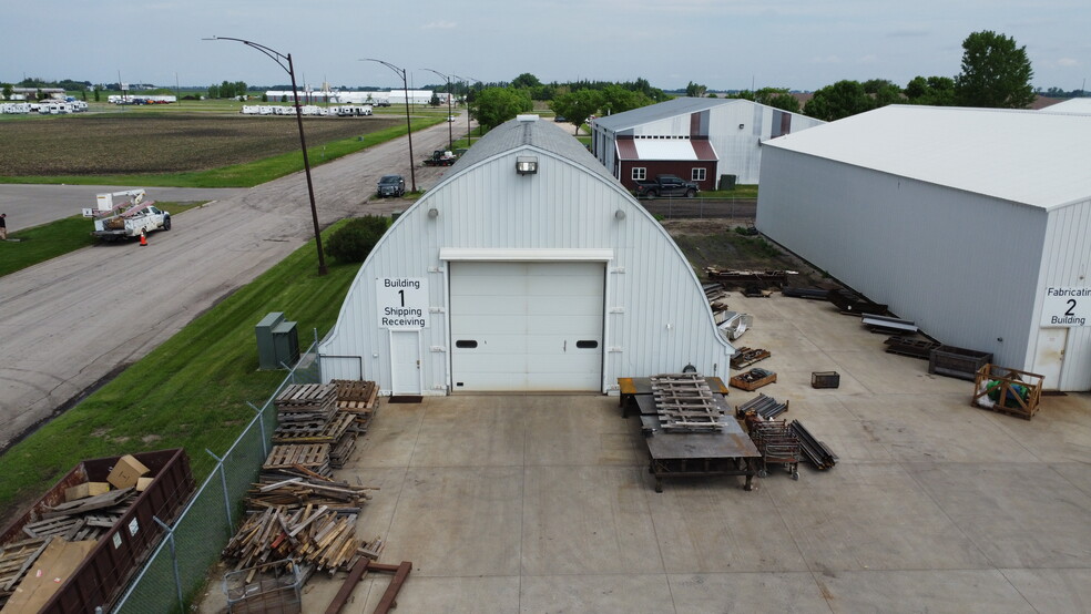 More Photos Of 1109 10th St NE, East Grand Forks Warehouse For Sale
