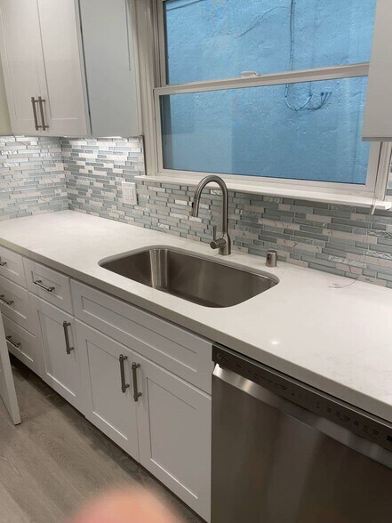 Primary Photo Of 1652 Oxford St, Berkeley Apartments For Sale