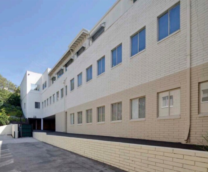 More Photos Of 8721 W Sunset Blvd, West Hollywood Loft Creative Space For Lease