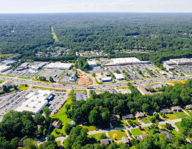 More Photos Of 4175 Stone Mountain Highway, Lilburn Land For Sale