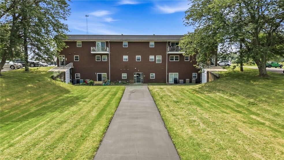 More Photos Of 7421 Sharon Mercer Rd, Mercer Apartments For Sale