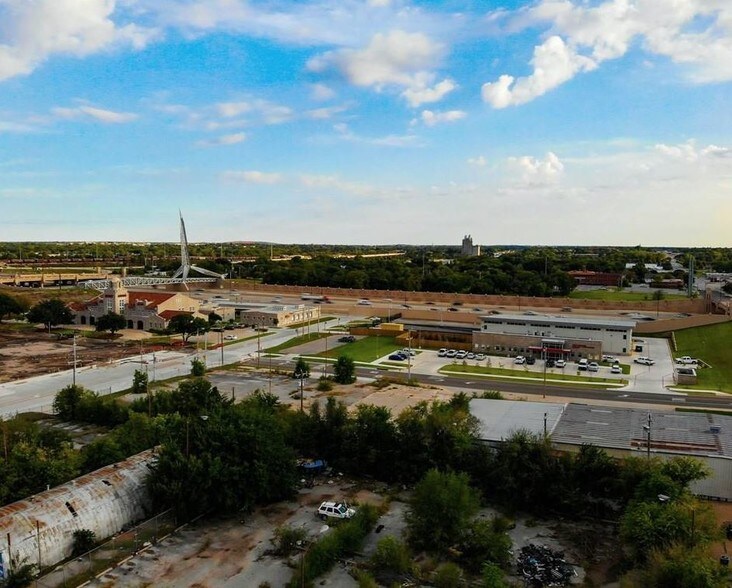 More Photos Of 412 SW 5th St, Oklahoma City Land For Sale