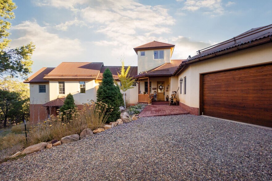 Primary Photo Of 622 Bristlecone Dr, Ridgway Flex For Sale