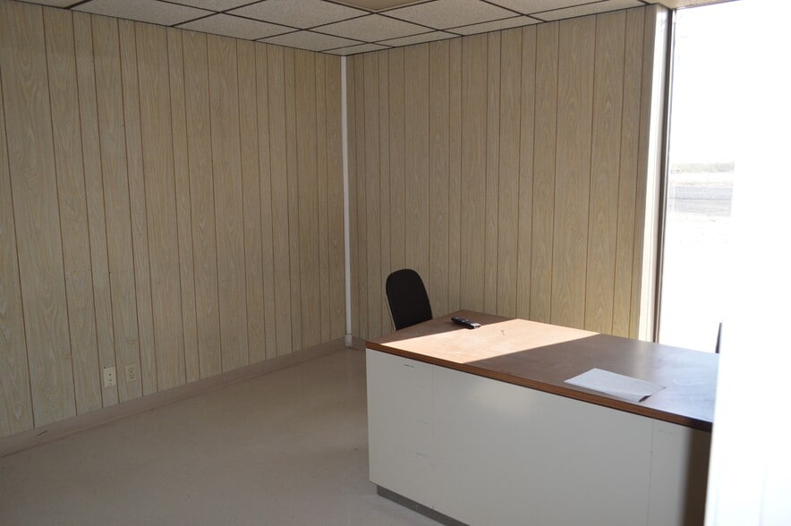 More Photos Of 5508 S FM 1788, Midland Warehouse For Sale