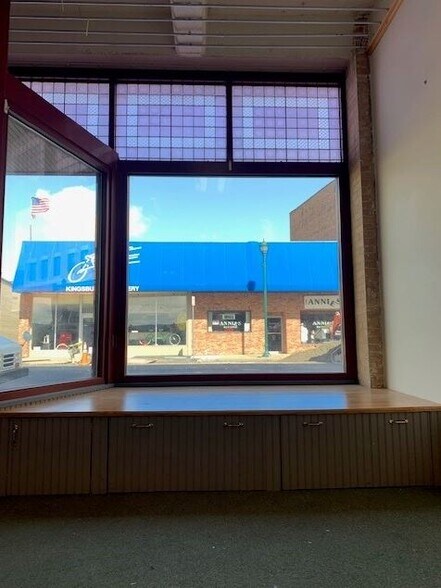 More Photos Of 231 W Water St, Elmira Storefront Retail Office For Lease