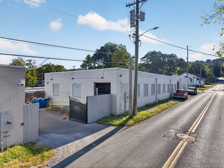 More Photos Of 3709A Dodds Ave, Chattanooga Manufacturing For Lease