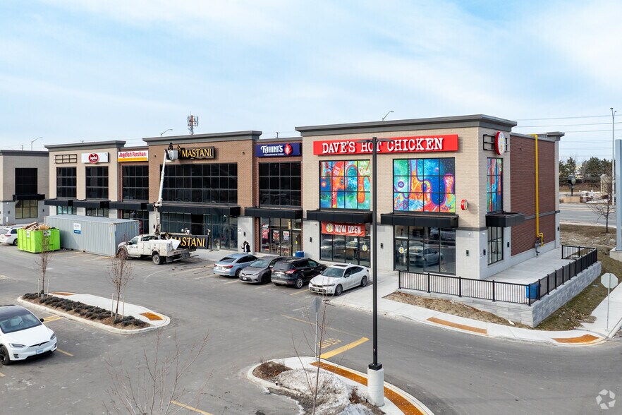 More Photos Of 35 Gateway Blvd, Brampton Storefront For Lease